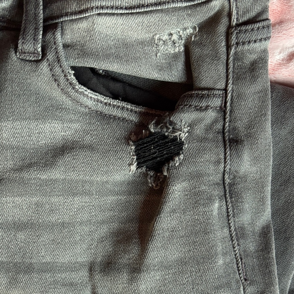 High Rise Distressed Jeans - Green - Picture 5 of 5